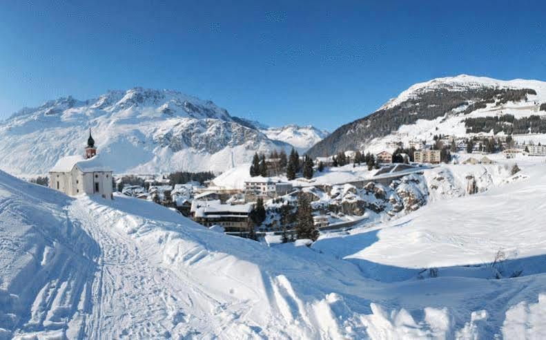 Hotel Piz Badus Andermatt Exterior foto